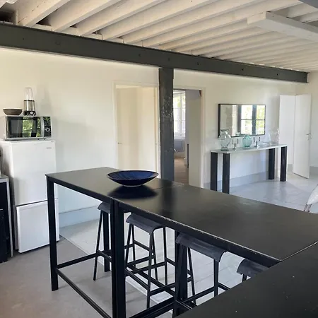 Holiday home Ancien Moulin Au Bord Du Loir, Avec Piscine Chauffee Ruille-Sur-Loir